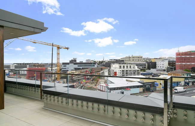 Enfield Sky- Brand New Penthouse - Foto 13