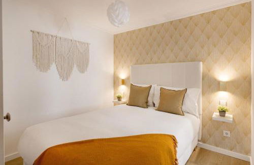 Alfama with Private Patio & Barbecue - Foto 8