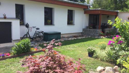 Holiday Home Kleines Ferienhaus in Rangsdorf mit großem Garten by Interhome - Foto 3