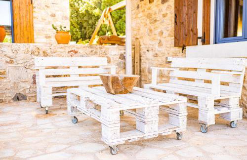 Chaihoutes stone House and Villa into Olive farm in Zia - Photo 95