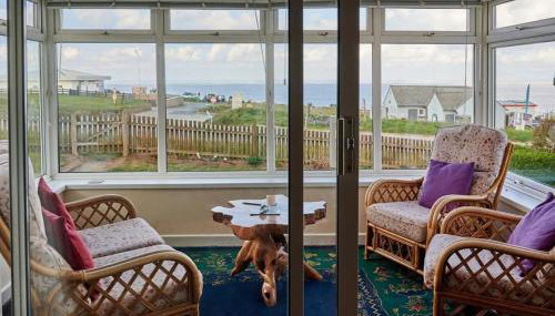 Bungalow with stunning views over Widemouth Bay - Foto 1