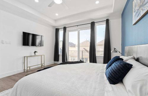 Spacious Houston 3Bed3 Bath Family Townhome - Photo 30