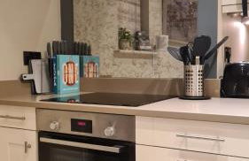 Fox Corner, Ambleside, romantic retreat for two, dog friendly, hot tub - Photo 16