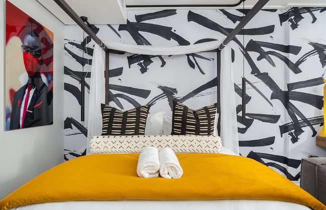 16 on Bree Luxury Apartments - Photo 64