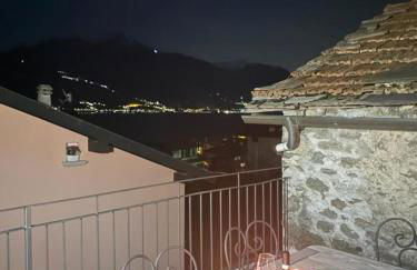 Independent Stone House with Lake View - Photo 58