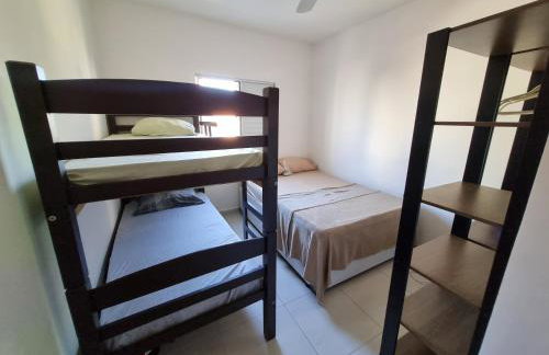 Guarujá tombo apto 150 metros da praia 2 vagas - Foto 32