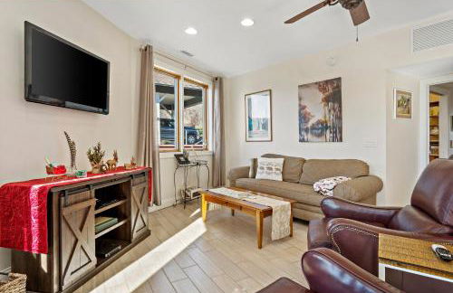 Skytop Chalet Pet Friendly, Hot Tub and Views - Foto 65