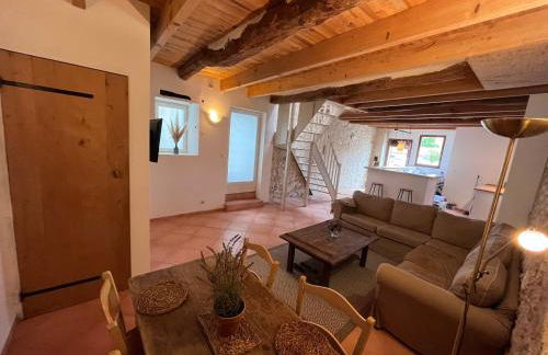 No 10 Vic Fezensac - Photo 9