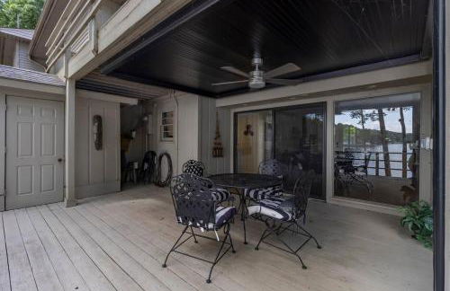 What-A-View HSV - Serene Lakeside Town Home - Foto 31