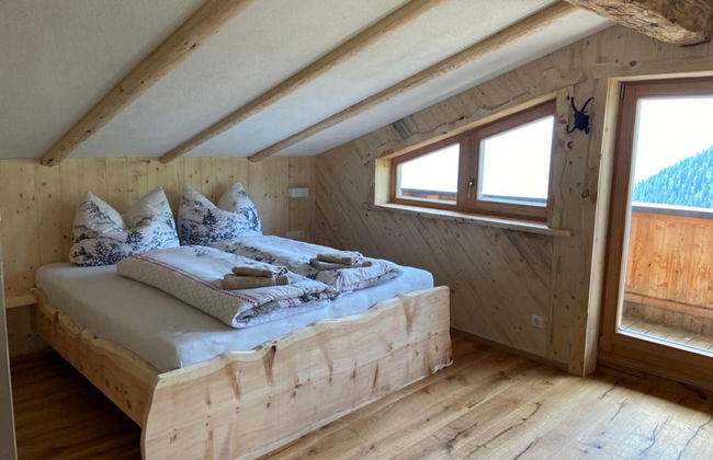 New Holiday Home on the Alm With Terrace and Balcony - Foto 2