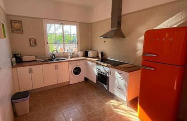 Chalet piscina privada max 26º Jardín, tranquilidad - Foto 5