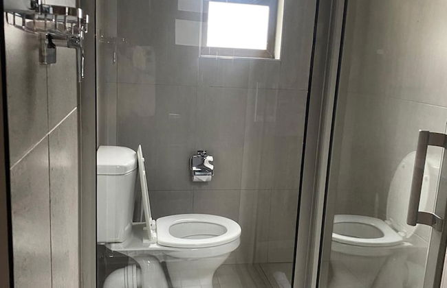 A Pristine B B Located in the Peaceful Suburb of Belvedere Harare - 2007 - Foto 17