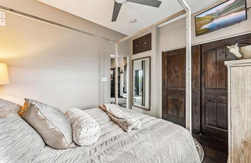 Treehouse 1BR with Hot Tub home - Foto 23