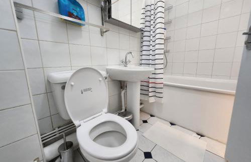 St 6 - 2 min Walk from Tube Cozy Studio Apartment - Foto 11