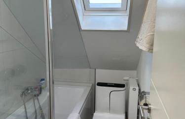 One room apartment in a quiet Location air conditioning - Foto 9