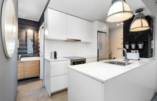 Bright 57m² 1BR AC Parking 32 - Foto 7