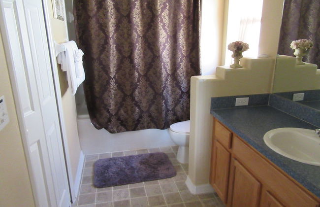 R1 Glenbrook 4 bed / 2 Bath - Photo 10