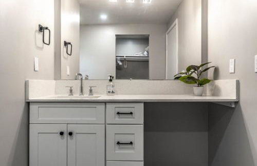 1BR Apartment Close to Menil Collection with Free parking 12 - Foto 10