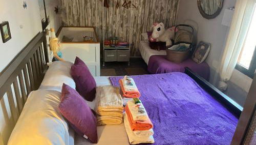 Estudios kylie y Evelyn - Foto 2