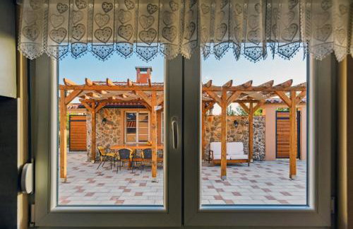 Countryside holiday home - pool - big terrace - Foto 31