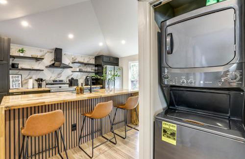 Decatur Gem Modern Kitchen, Deck and Fireplace! - Foto 8