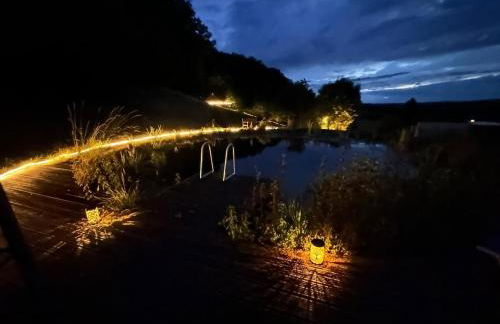 Cosy Hut Immersed in Nature with Private Hot Tub - Foto 28