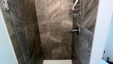 Miners Cabin at Base Camp Lodging Company - Foto 2