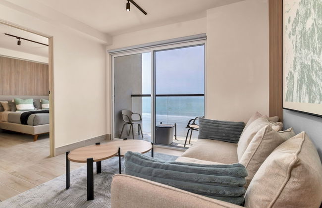 Playa Caracol Residences Vacation Rental - Foto 2