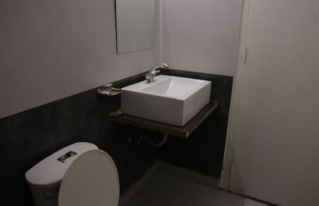 The Yuvraj Residency - Foto 24