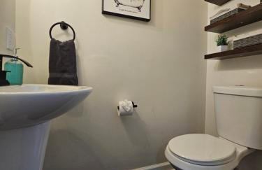 Cozy & Modern 3-Bed Retreat - 8 Mins to Bridge St - Foto 12