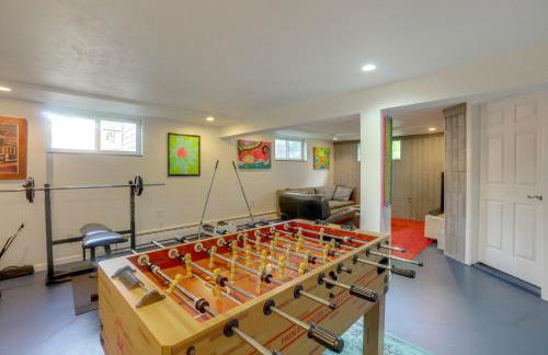 The Modern Ridge House with Yard in Wheat Ridge - Foto 17