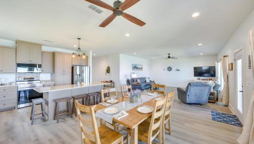 Lake Palestine Vacation Rental - Steps to Water! - Foto 3