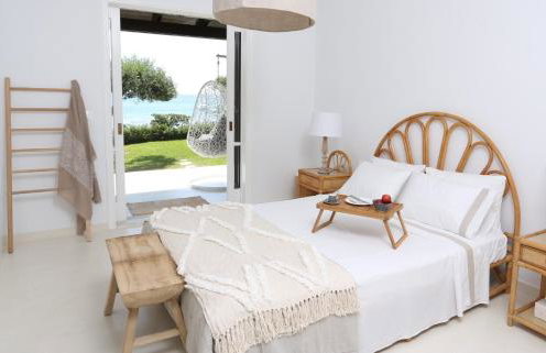 Seafront Calista Beach House With Garden - Foto 1