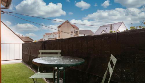 Appartement Cinéma Aéroport Orly - Parking gratuit & VTC - Foto 3