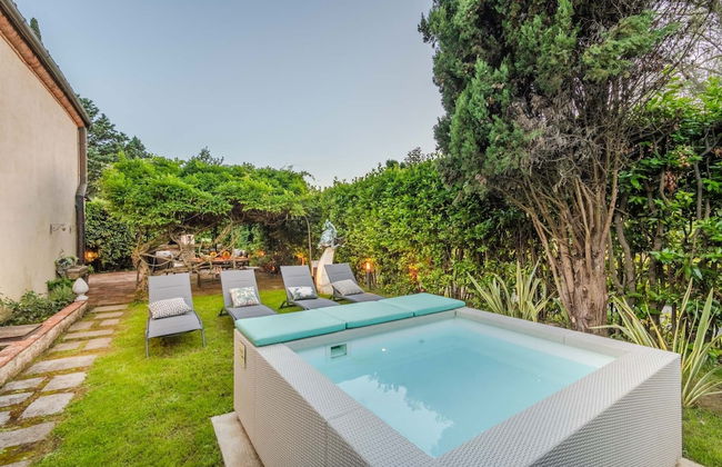 La Chiesetta an Antique Church With Pool - Photo 26