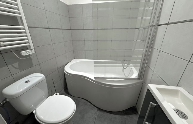 Les Cinq Lys - Foto 27