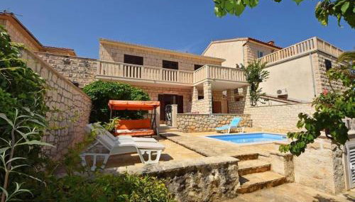 Holiday Apartement Marija Supetar with private pool - Photo 3