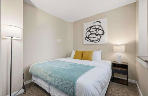 NEW 3BR Modern Downtown Apartment - Foto 27