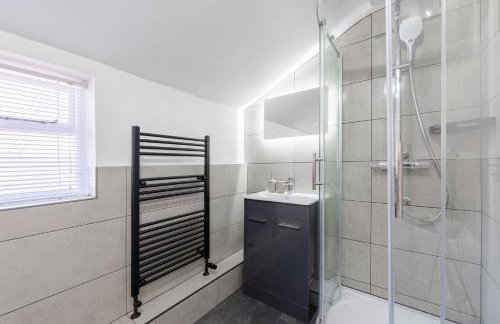 Prime Location - Southwold Gem - Sleeps 8 - Whole Cottage - Photo 7