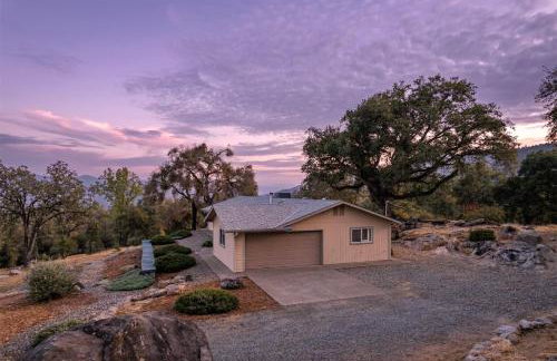 Sunset Site Boulder Bliss HotTub by Casa Oso - Photo 46