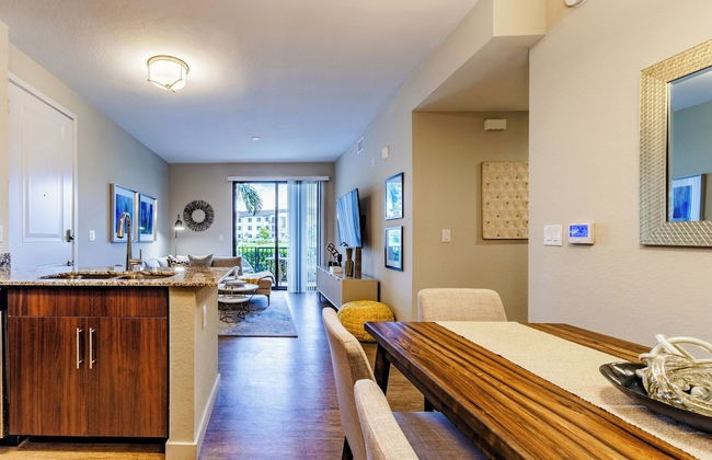 2BR Condo in Fort Myers w/ Pool & BBQ Area - Foto 15