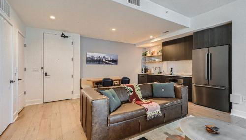 2BD Condo-Rainey St-Best views-RT Pool - Foto 5