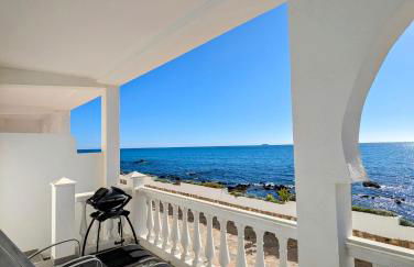 Rise & Shine Beachfront La Cala - Photo 9