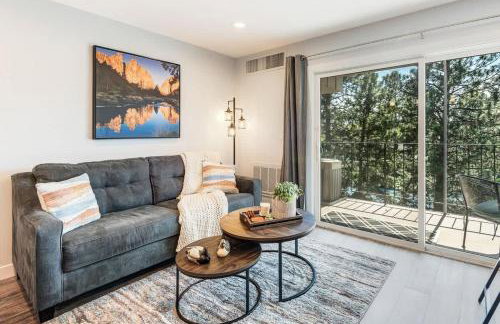 Gorgeous Condo With River View - Pool and Hot Tub - Foto 39