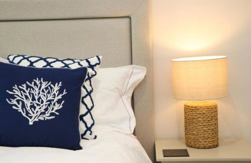 Fifty Steps from the beach! - Foto 20