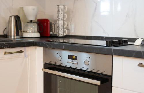 Apartments Six - Photo 105