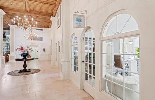 TROPICAL Palm Beach NEW SUITE 3 Beds 2 BEDRS &2BATHROOMS ENSUITE BEACH 5 MINOutdoorPOOL Garden - Photo 48