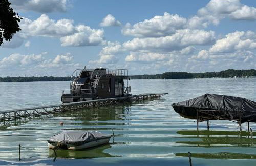 WOHLFÜHLBOOT Hausboot - Festlieger in der Marina Zaue am Schwielochsee - incl Stand Up Board - Foto 3