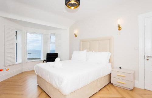111 By Mayfair - Luxurious 12 Bedroom House, Portrush - Foto 7