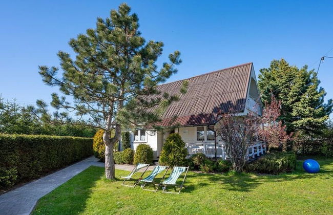 Large Holiday House With Terrace, Bobolin - Foto 18